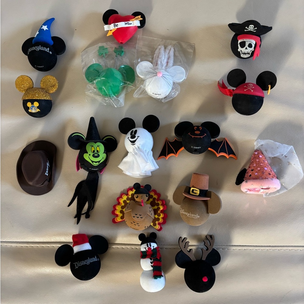 Disneyland Antenna Holiday Collection